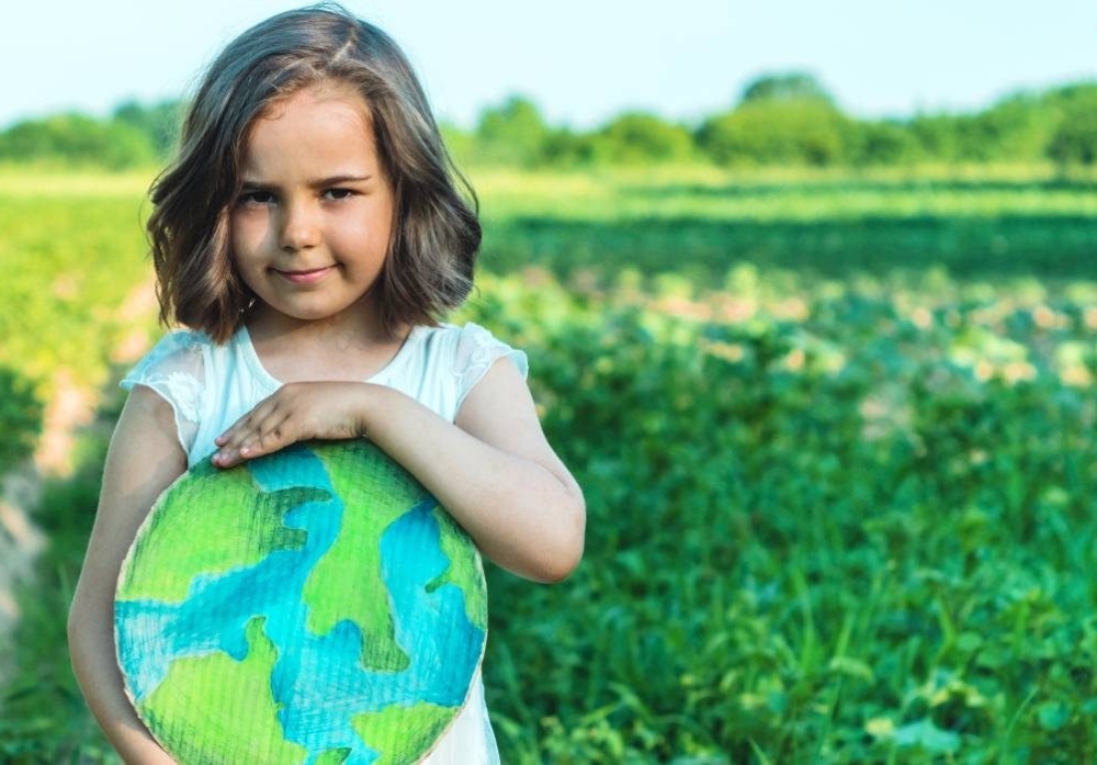Image of young girl in a field